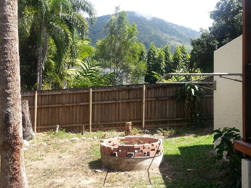 7 Buchan Street, Palm Cove QLD 4879