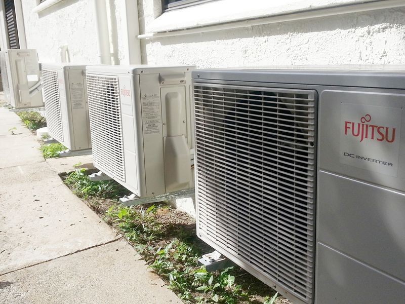 7 Buchan Street, Palm Cove QLD 4879