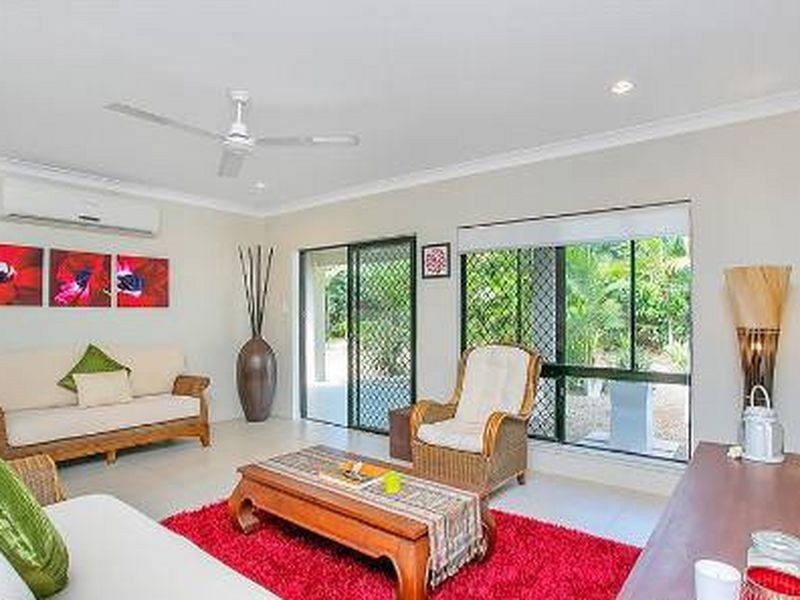 4 Michelia Street, Palm Cove QLD 4879