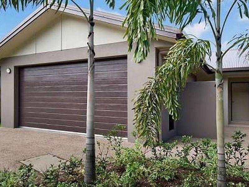4 Michelia Street, Palm Cove QLD 4879
