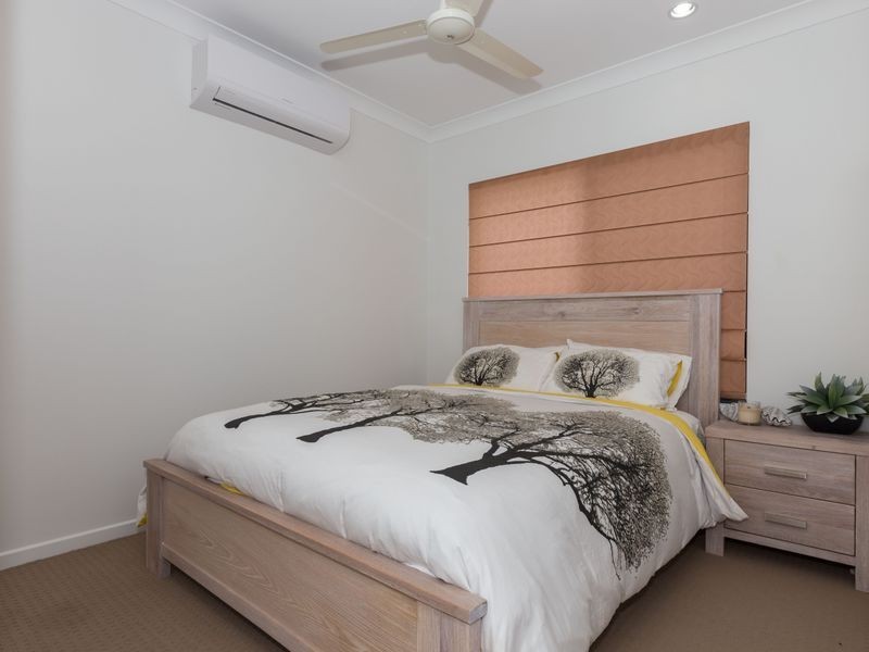 11 Chandos Brace, Smithfield QLD 4878