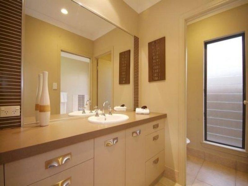 24 Selwyn Court, Trinity Park QLD 4879