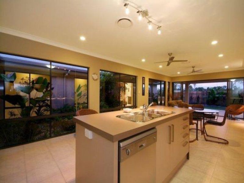 24 Selwyn Court, Trinity Park QLD 4879