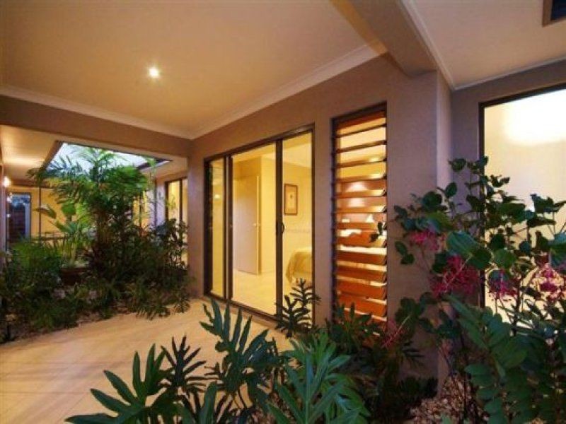 24 Selwyn Court, Trinity Park QLD 4879