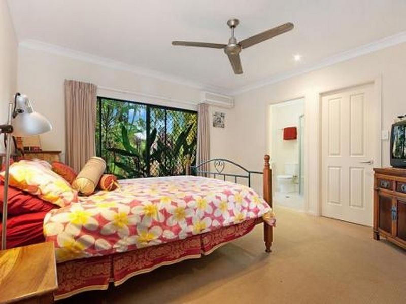 Clifton Beach QLD 4879