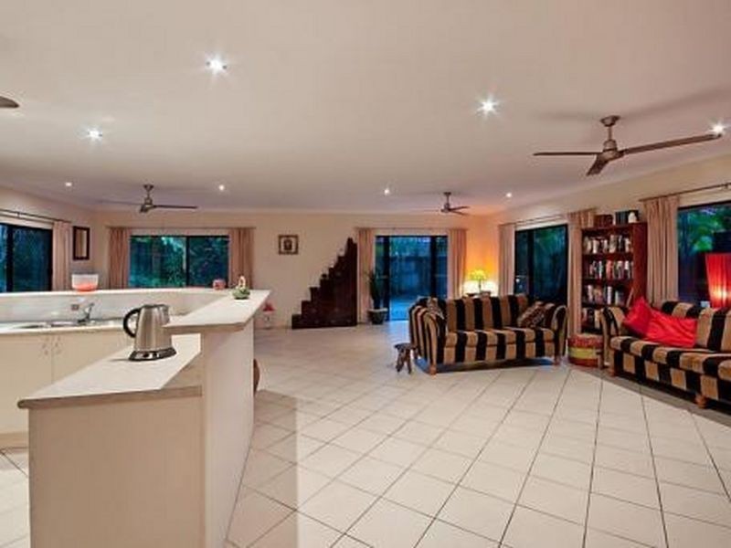 Clifton Beach QLD 4879