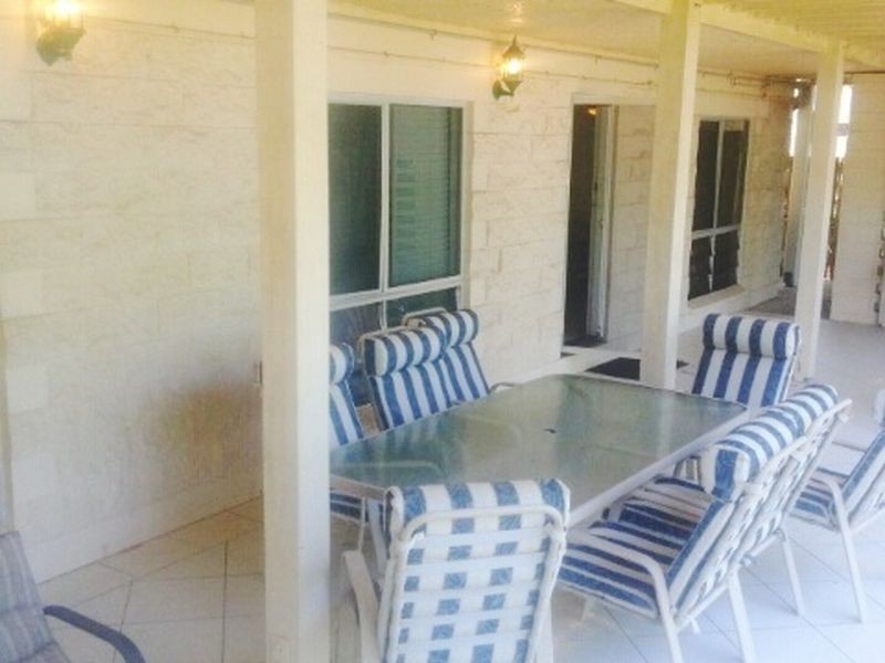 25 Vasey Esplanade, Trinity Beach QLD 4879