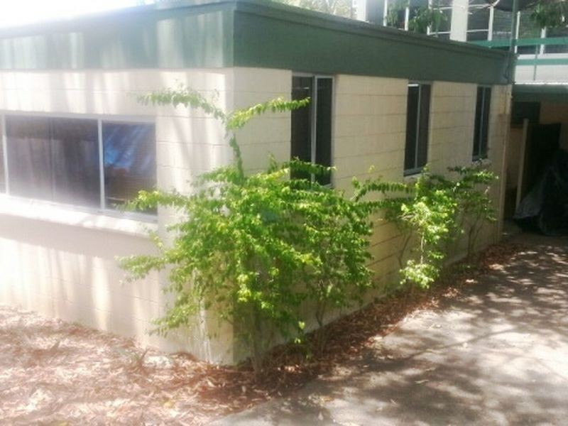 25 Vasey Esplanade, Trinity Beach QLD 4879