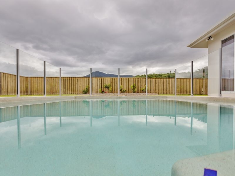3 Badine Street, Caravonica QLD 4878