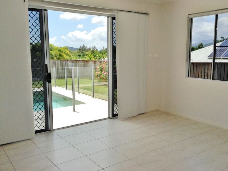3 Badine Street, Caravonica QLD 4878