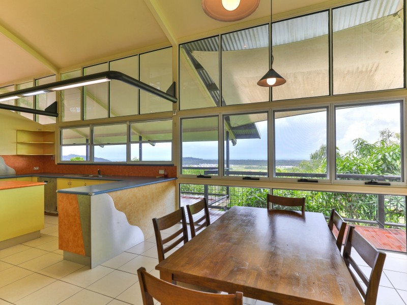 4 Jarda Street, Smithfield QLD 4878