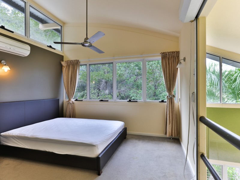 4 Jarda Street, Smithfield QLD 4878