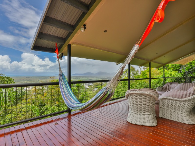 4 Jarda Street, Smithfield QLD 4878