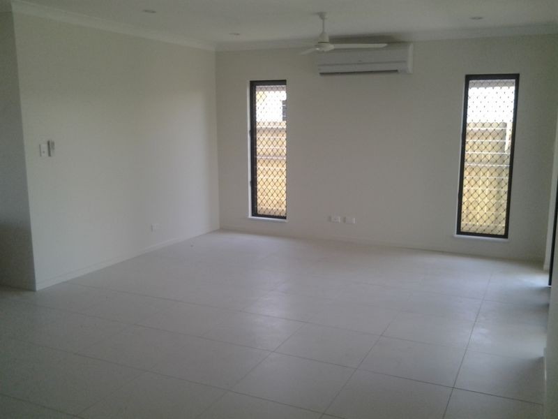 10 Gurrumbah Link, Trinity Park QLD 4879