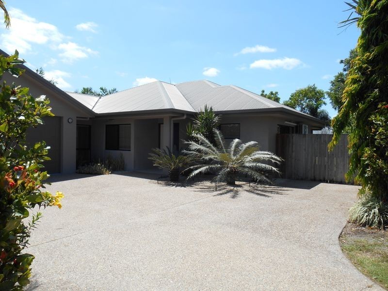 28 Moojeeba Way, Trinity Park QLD 4879