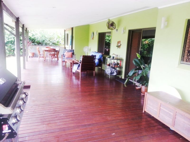 52 Moresby Street, Trinity Beach QLD 4879