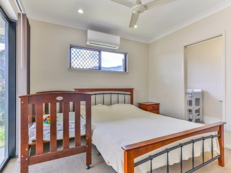 19 Landsborough drive, Smithfield QLD 4878