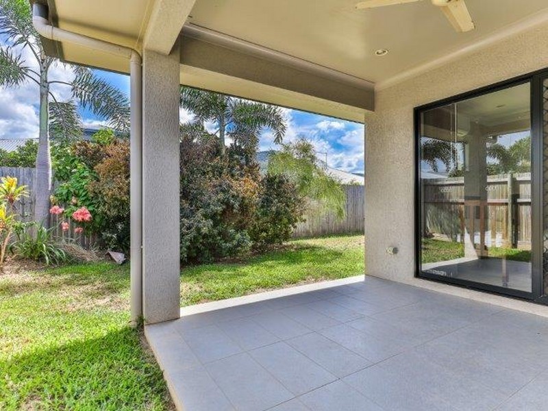 19 Landsborough drive, Smithfield QLD 4878