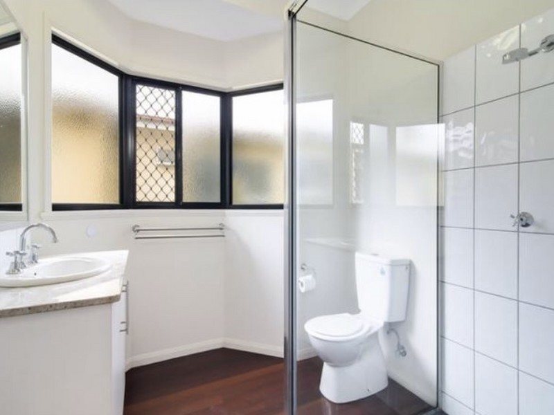 3/7 Tenni Street, Redlynch QLD 4870