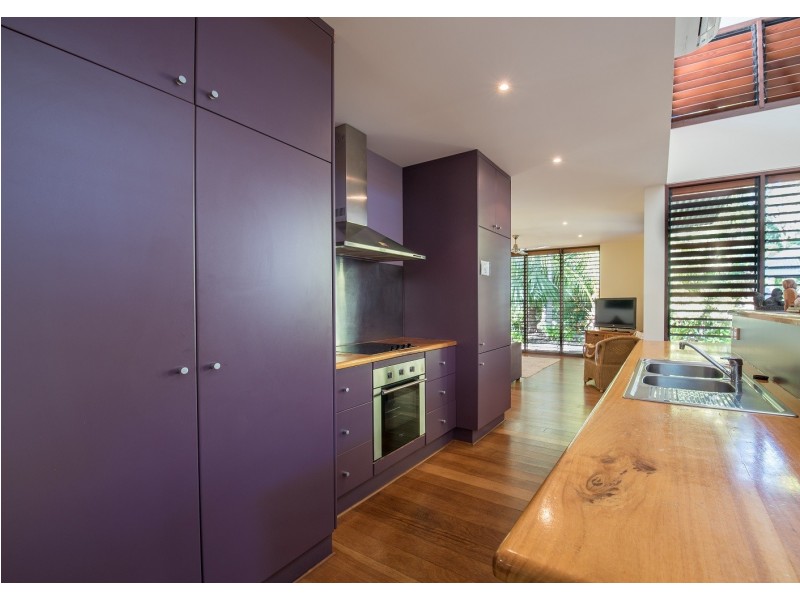 17 Barrier Close, Clifton Beach QLD 4879