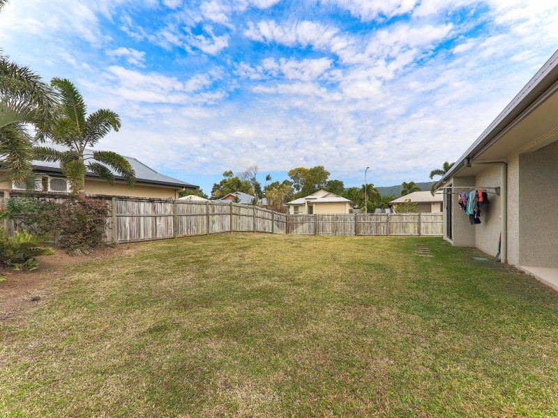10 Angor Road, Trinity Park QLD 4879