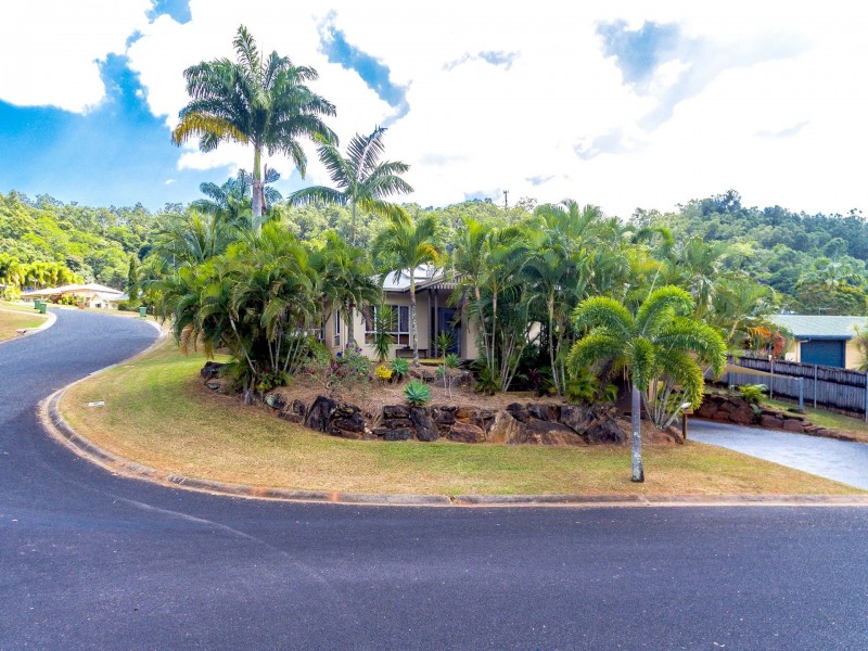 10 Angor Road, Trinity Park QLD 4879