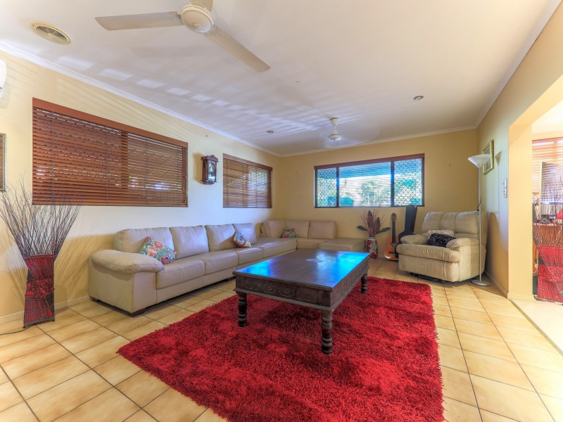 6 ROSLYN CLOSE, Yorkeys Knob QLD 4878