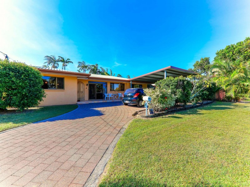 6 ROSLYN CLOSE, Yorkeys Knob QLD 4878