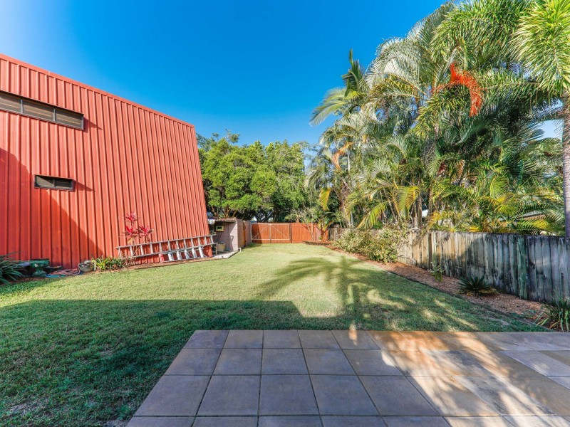 1 Golf Street, Yorkeys Knob QLD 4878