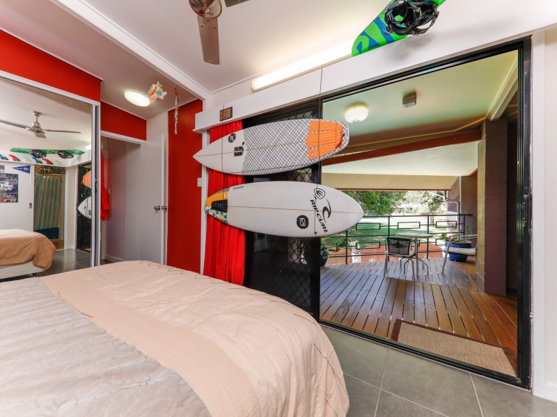 1 Golf Street, Yorkeys Knob QLD 4878