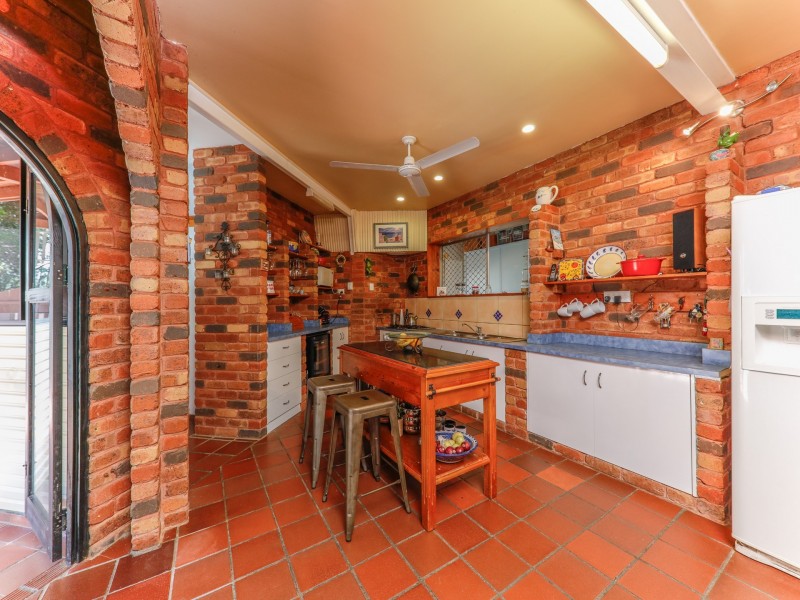 1 Golf Street, Yorkeys Knob QLD 4878