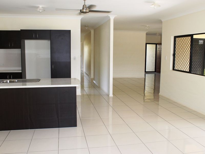 13 TOTLEY CHASE, Trinity Park QLD 4879