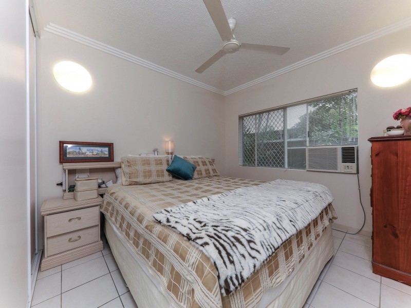 8/40-42 Old Smithfield Road, Freshwater QLD 4870