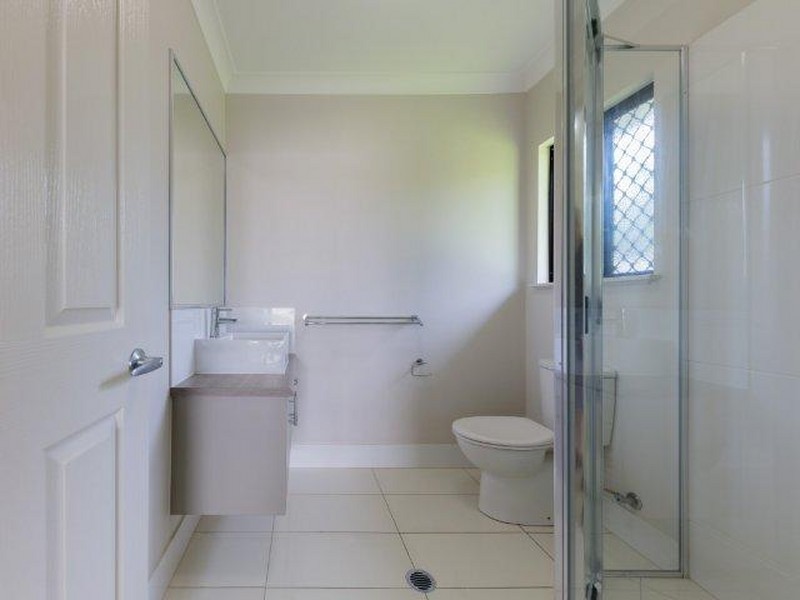 10 Coastline Parade, Trinity Beach QLD 4879