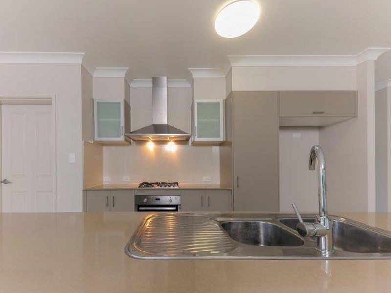 10 Coastline Parade, Trinity Beach QLD 4879