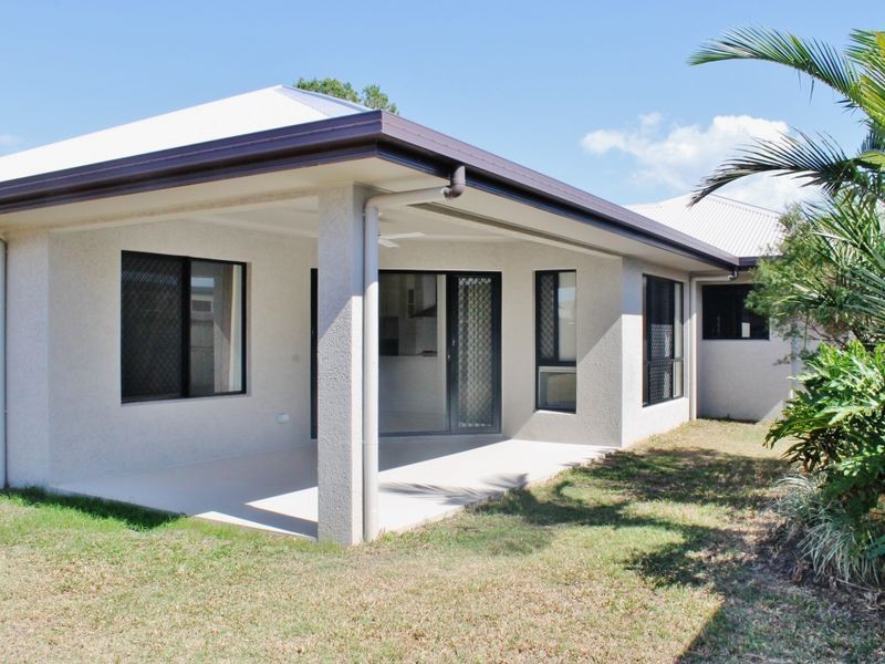 10 Angor Rd, Trinity Park QLD 4879