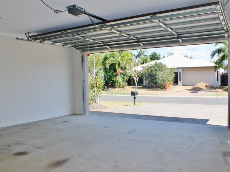 10 Angor Rd, Trinity Park QLD 4879