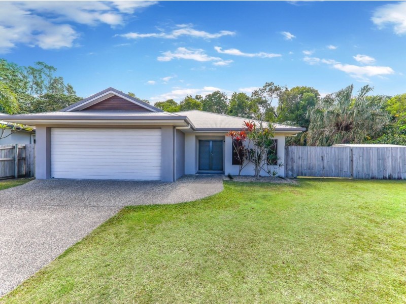 11 Quartzborough Promenade, Trinity Park QLD 4879