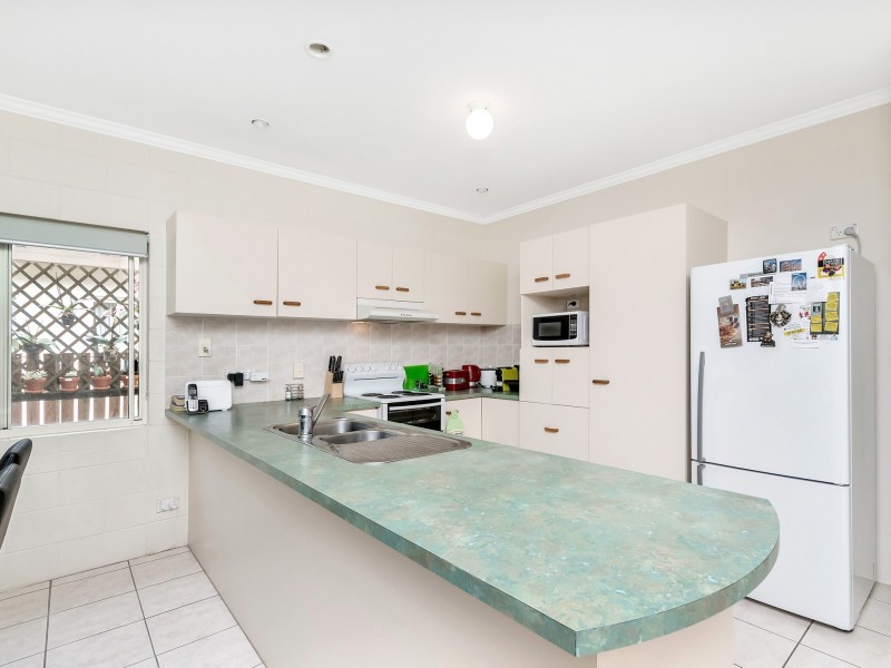 Villa 92/31 Lake Placid Road, Caravonica QLD 4878