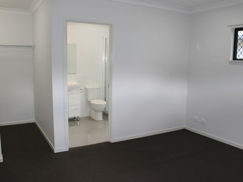 4 Eclipse Street, Trinity Beach QLD 4879