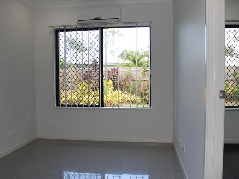 4 Eclipse Street, Trinity Beach QLD 4879