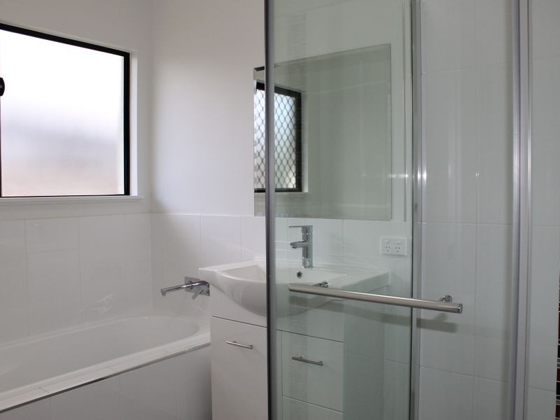 4 Eclipse Street, Trinity Beach QLD 4879