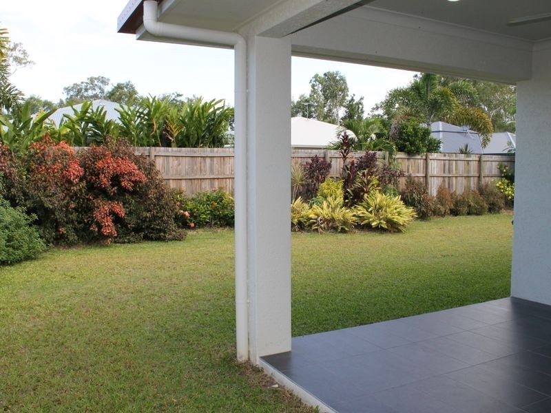 4 Eclipse Street, Trinity Beach QLD 4879