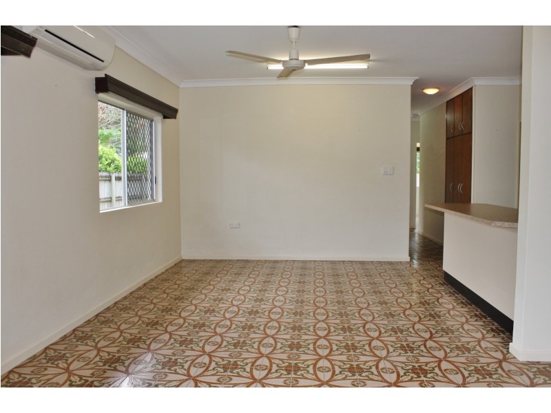 45 Yurongi Street, Caravonica QLD 4878