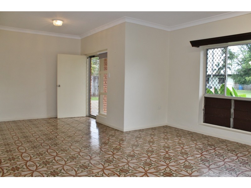 45 Yurongi Street, Caravonica QLD 4878