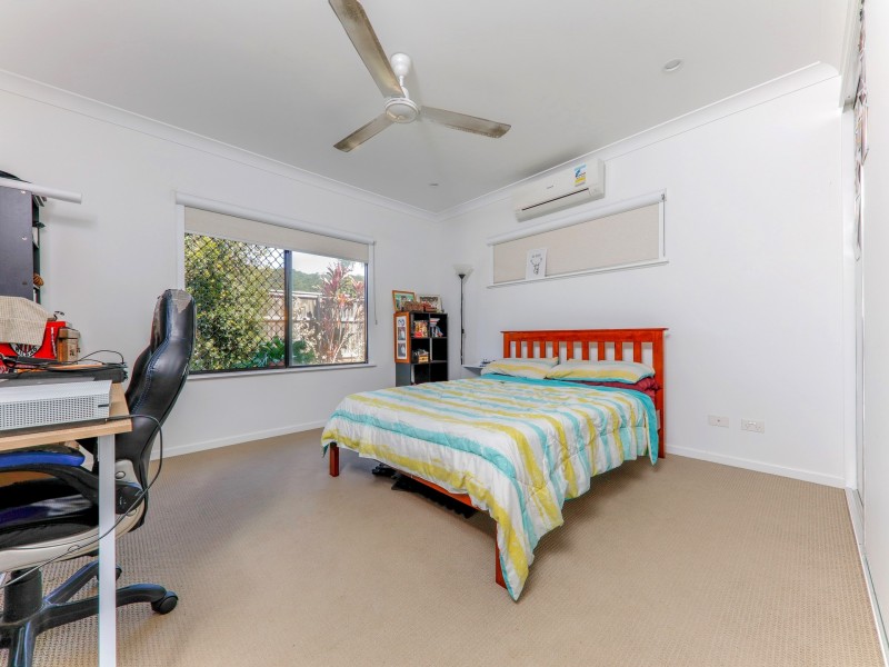 36 Quarterdeck Street, Trinity Beach QLD 4879