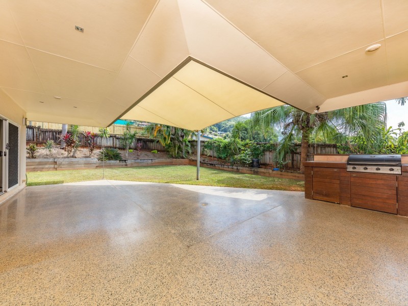 1 Araminta Street, Bentley Park QLD 4869