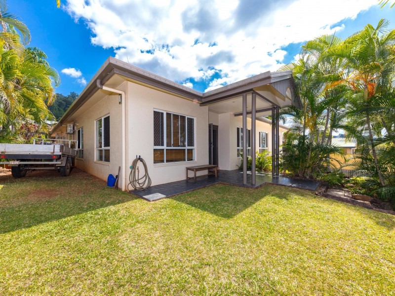 1 Araminta Street, Bentley Park QLD 4869