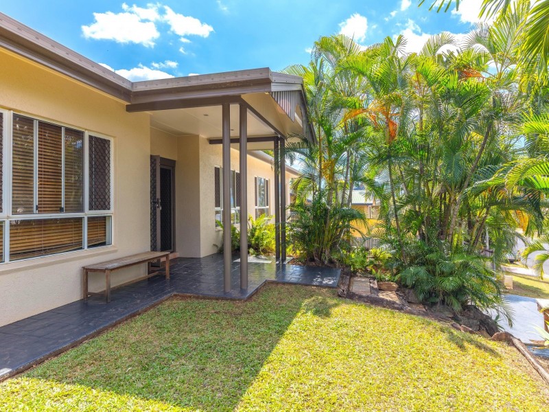 1 Araminta Street, Bentley Park QLD 4869