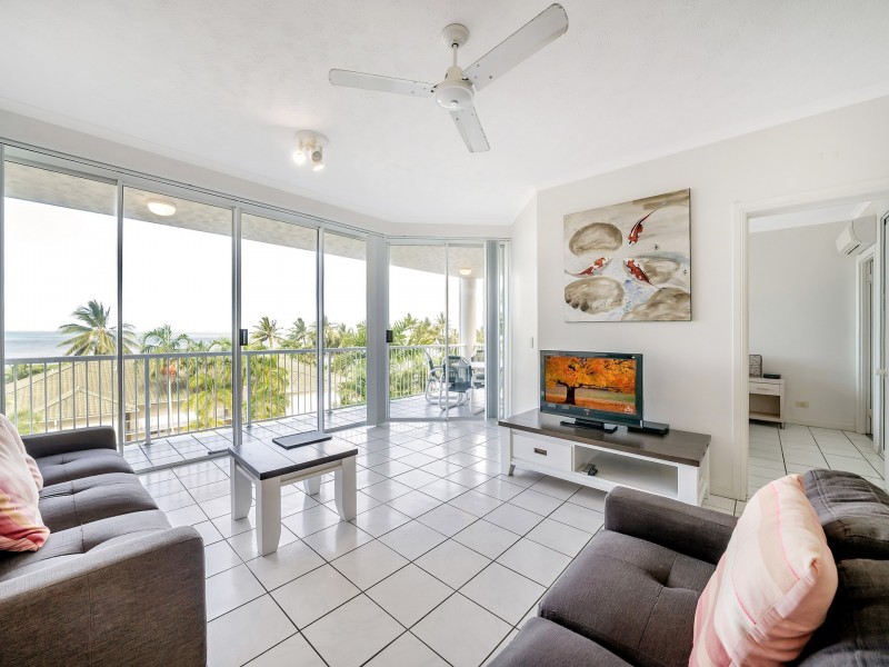 4/40 Moore Street, Trinity Beach QLD 4879